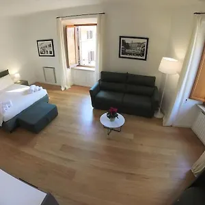  Apartment Nesty Margana House