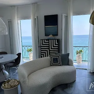 https://maison-mare.hotelitalianriviera.com