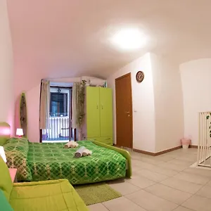 https://vecchia-napoli-quartieri-spagnoli.hotels-amalfi.com